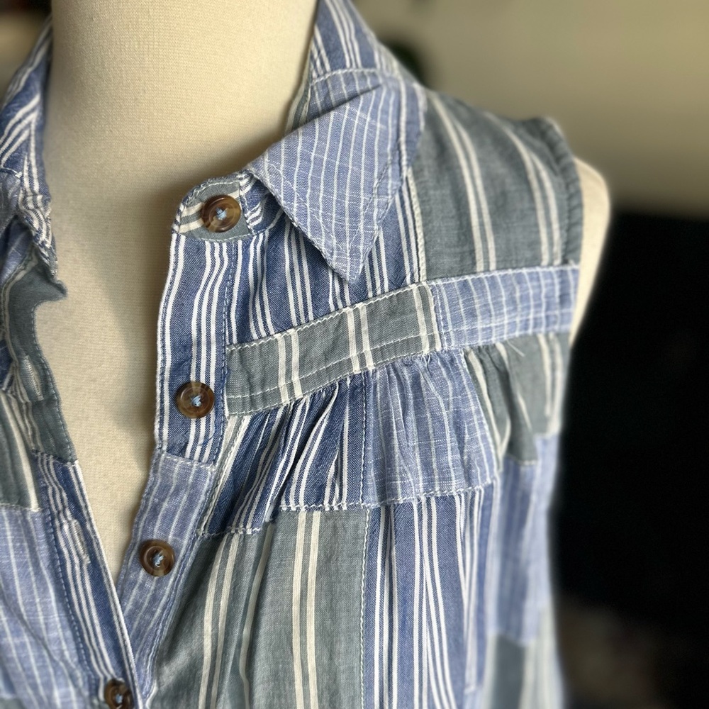 Pilcro Tiered Sleeveless Blouse | SZ XS - Picture 11 of 11